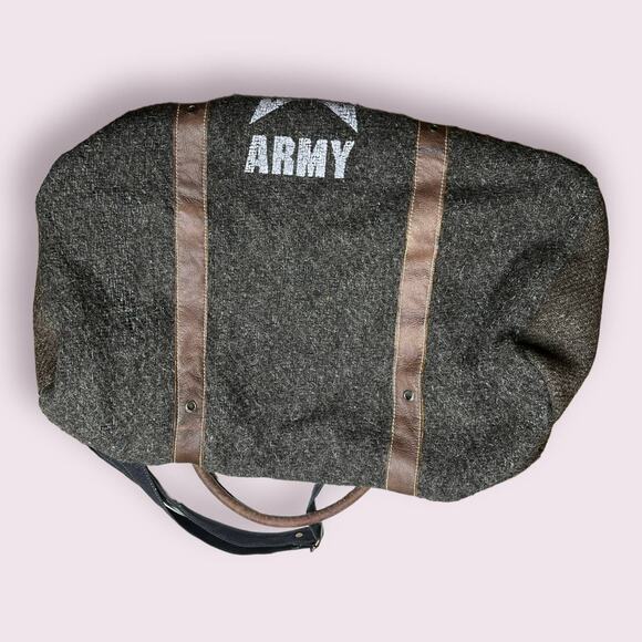 The Barrel Shack Handmade The Grant Bag - Picture 3 of 7